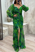 Solea | Flattering & Sparkling Dress