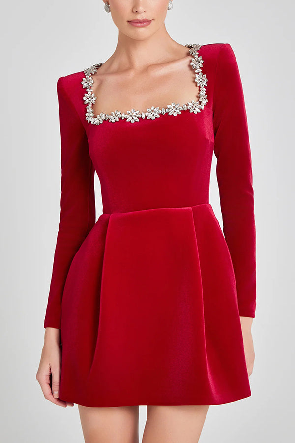 Solena | Mini Velvet Dress with Jewelry and Pockets