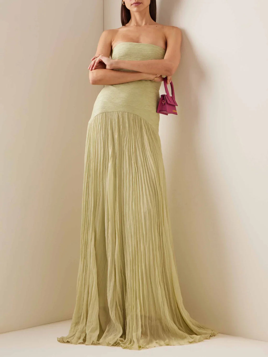 Malia | Draped Dress & Airy Elegance - Novaesta