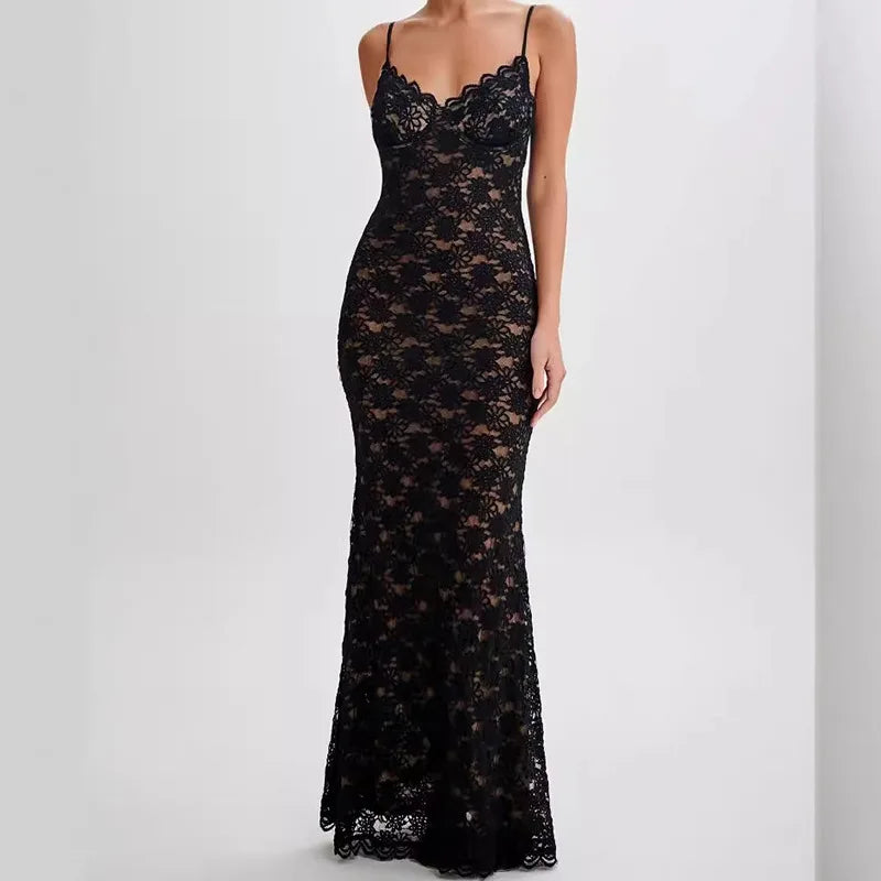 Noa | Cut-Out Black Lace Dress