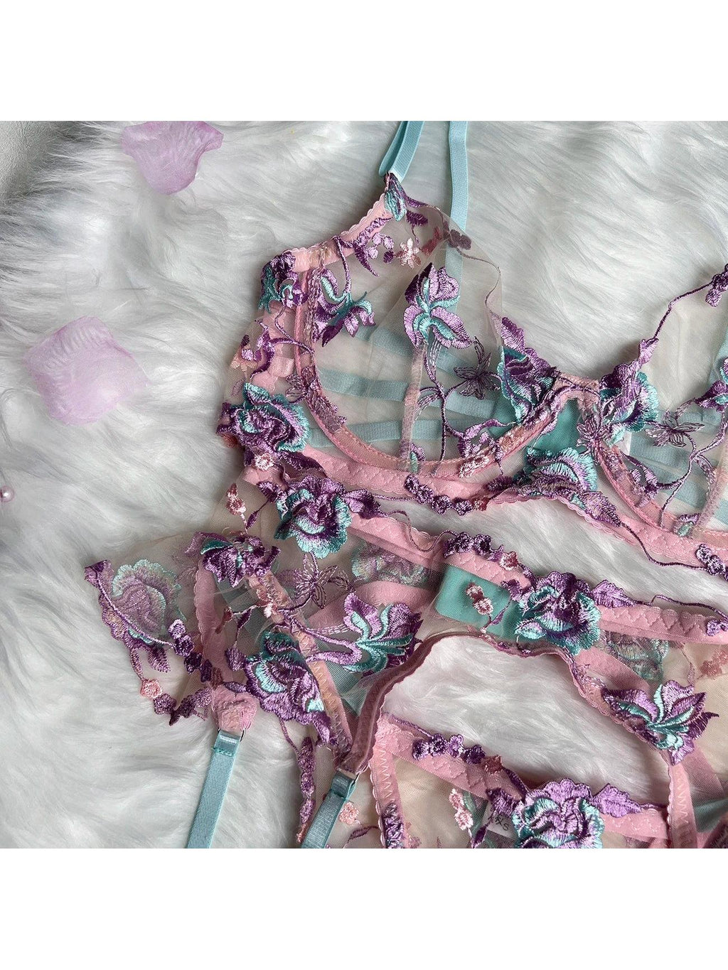 Ava's Lingerie Set - Novaesta