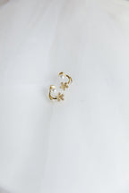 Dakota Pearl Gold Earrings