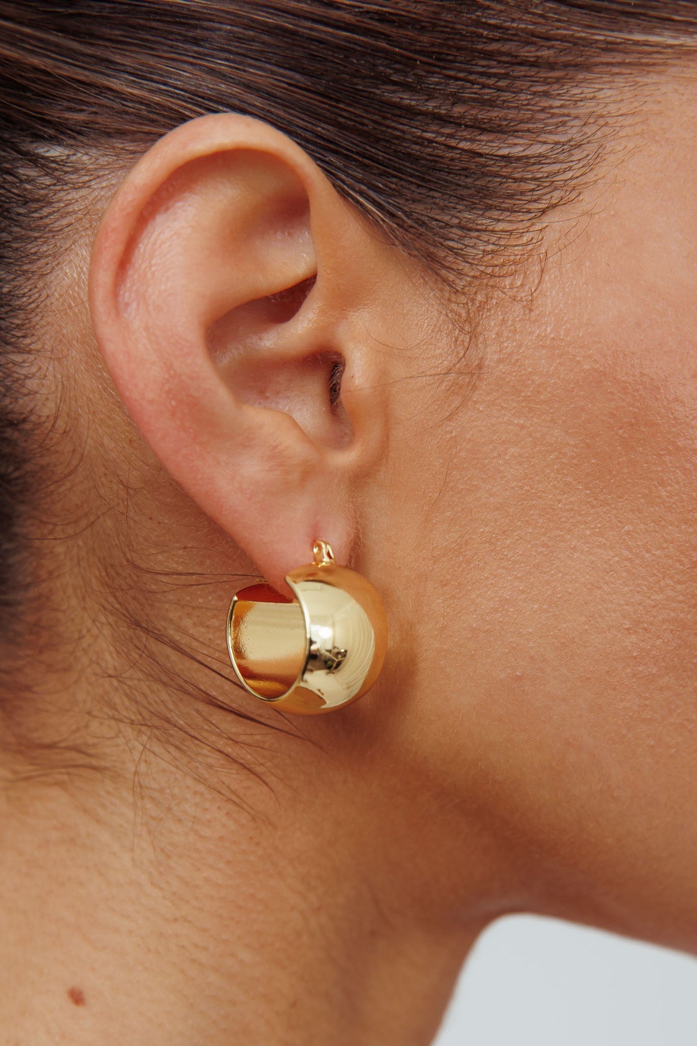 Wide Gold Hoop Earrings Ami