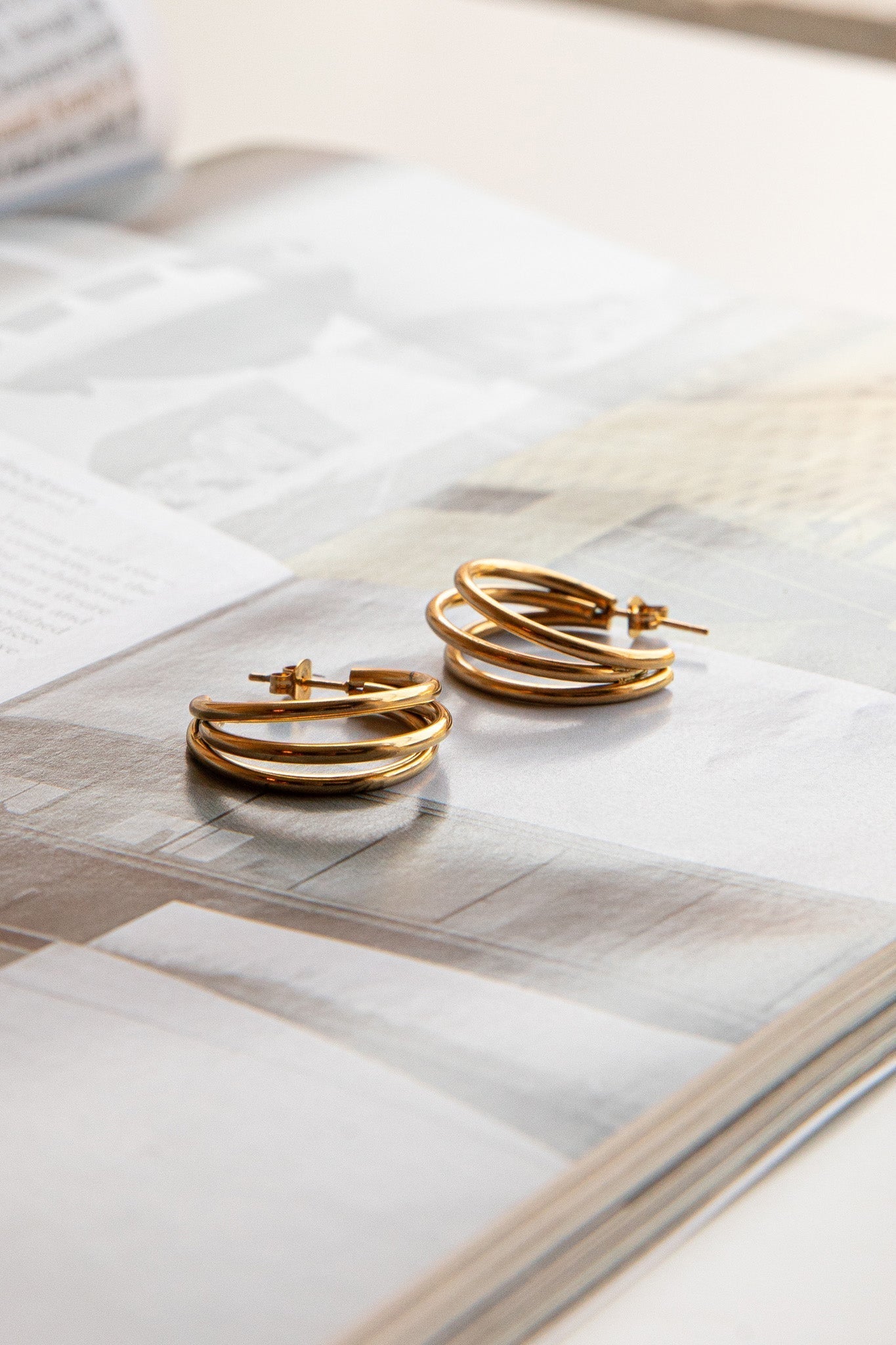 Triple Open Hoop Earrings Dominique in Gold