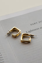 Open Hoop Earrings Isis in Gold