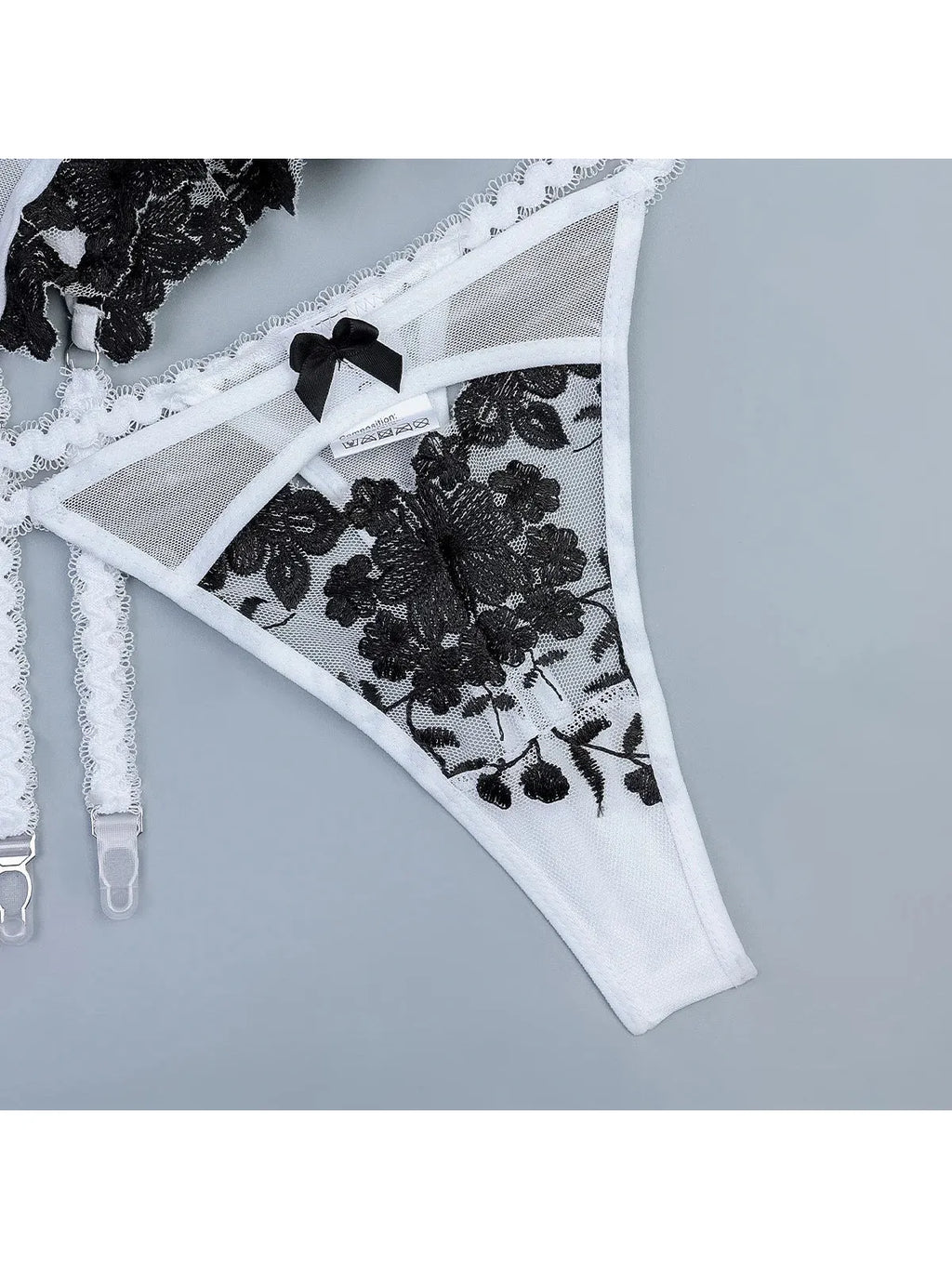 Grazia's Lingerie Set - Novaesta