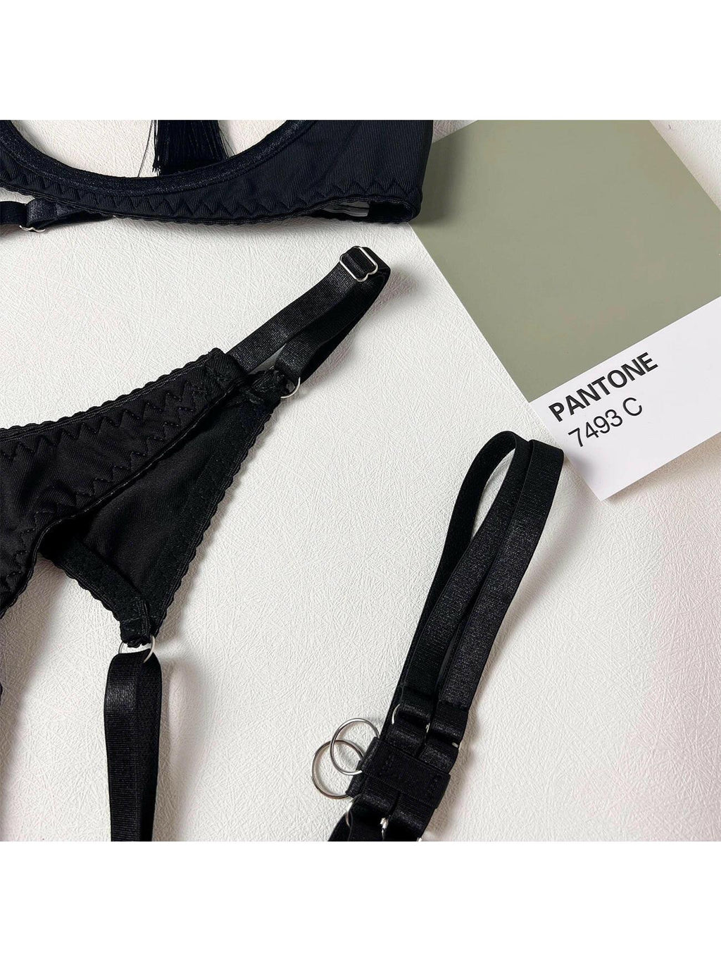 Layla | Tassle Lingerie Set - Novaesta