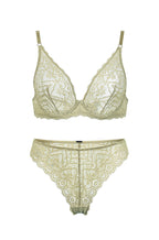 Mata Hari Underwire Bra and Brazilian Set
