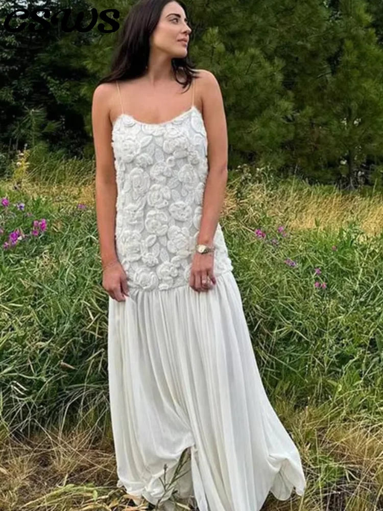 Liora | Black Dress & Floral Grace - Novaesta