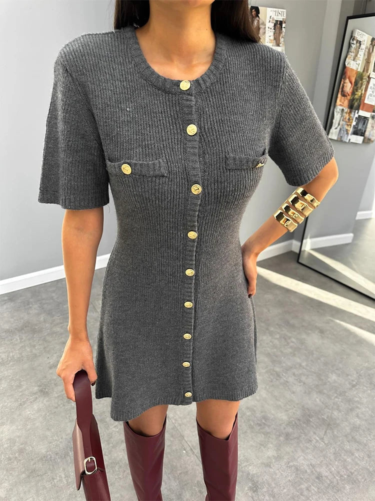 Nina | Fitted Knit Dress & Button Details - Novaesta