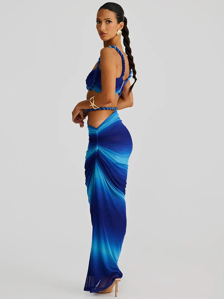 Naïra | Hypnotic Set & Ready for the Beach - Novaesta