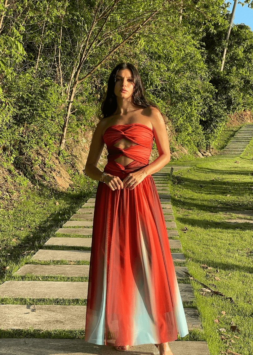 Valentina | Summer Glamour Maxi Dress - Novaesta