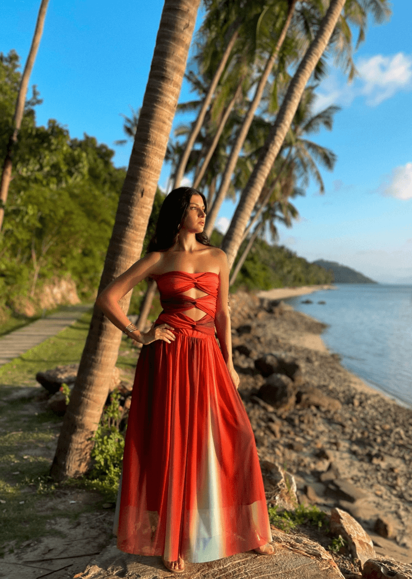 Valentina | Summer Glamour Maxi Dress - Novaesta