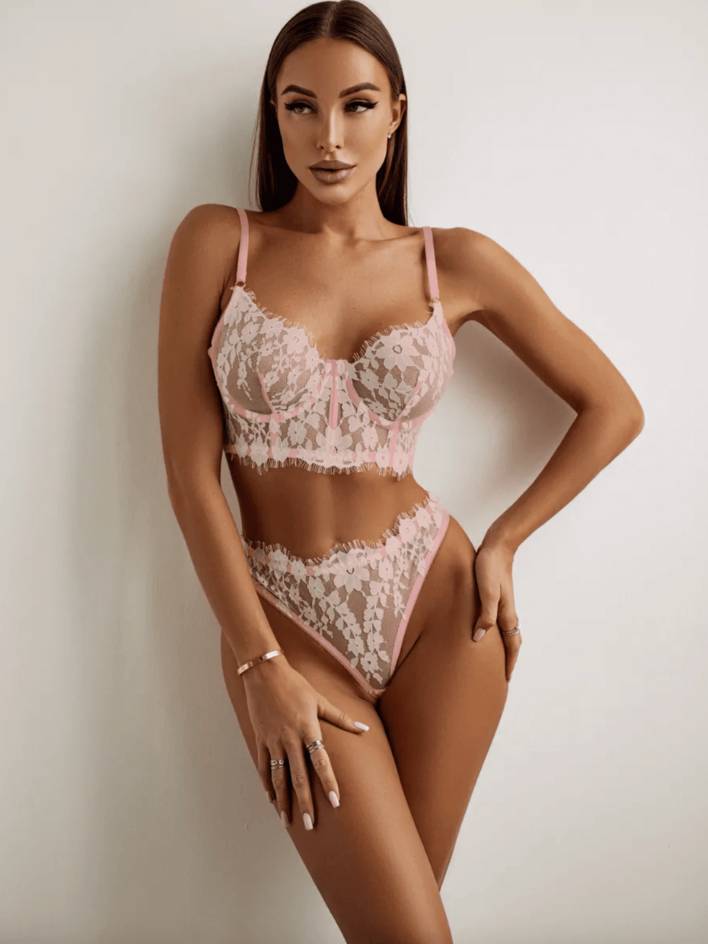 Isabella Lingerie Set - Novaesta