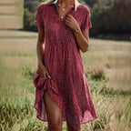 Adelina - Elegant dress with short sleeves