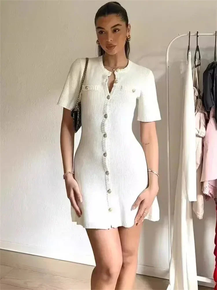 Nina | Fitted Knit Dress & Button Details