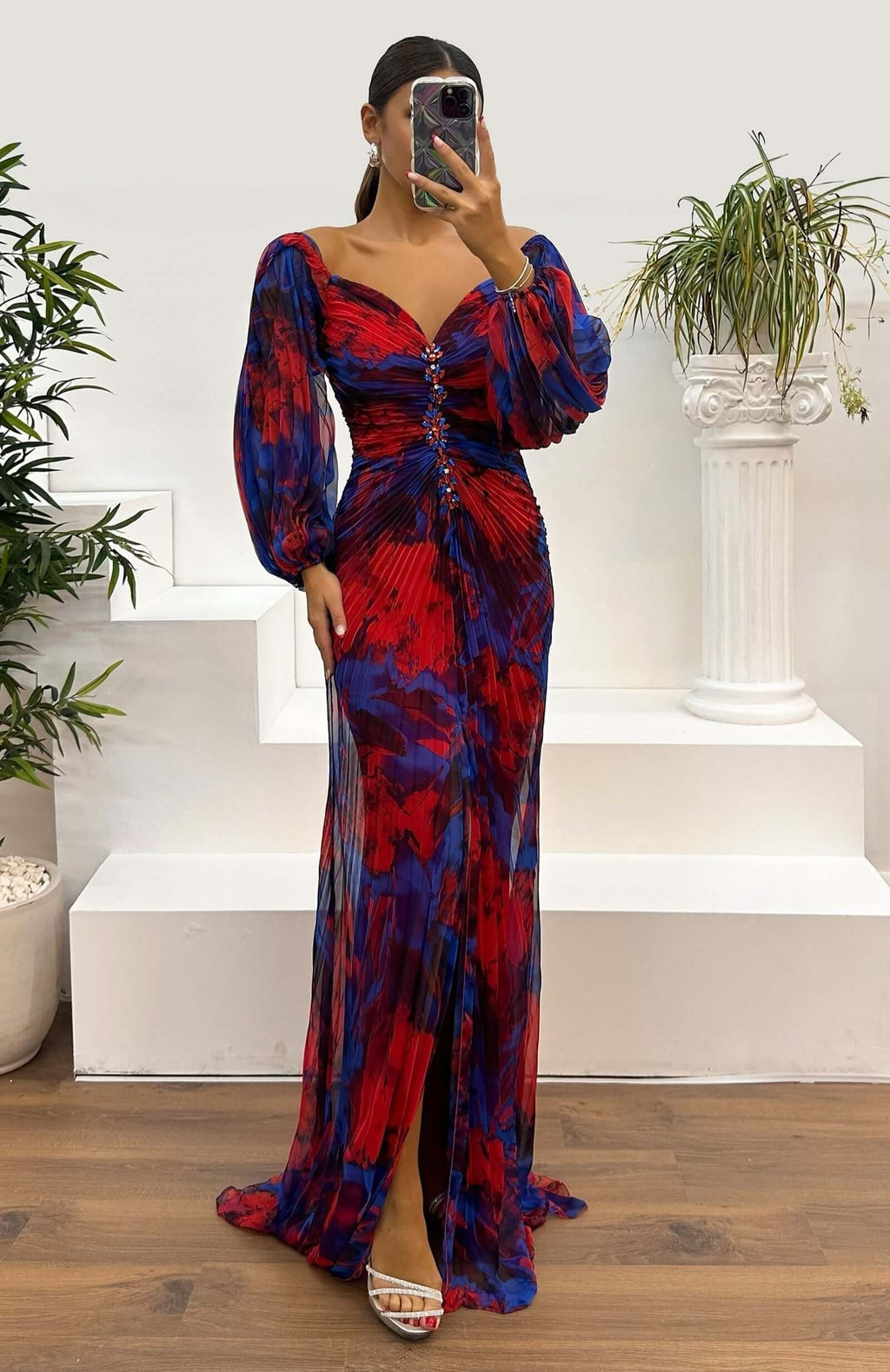 Molly | Elegant V Neck Dress - Novaesta