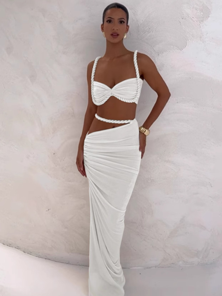 Naïra | Hypnotic Set & Ready for the Beach - Novaesta