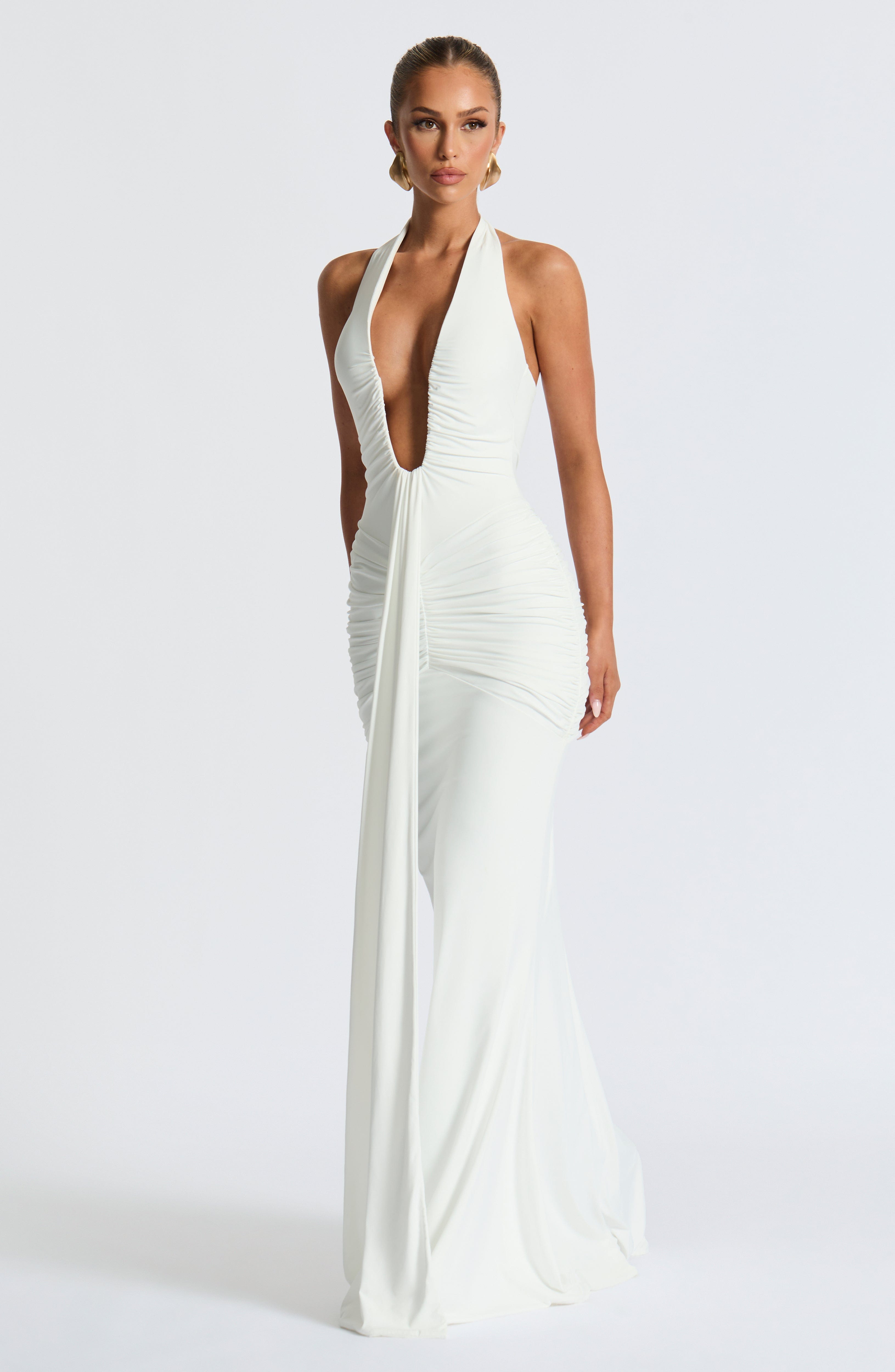 Rosetta | Mermaid Dress & Bold Décolleté
