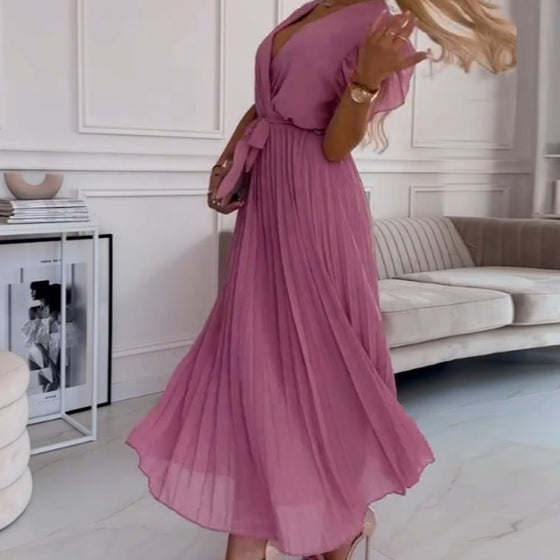 Amélie | Fluid Pleated Dress with V-Neck - Novaesta